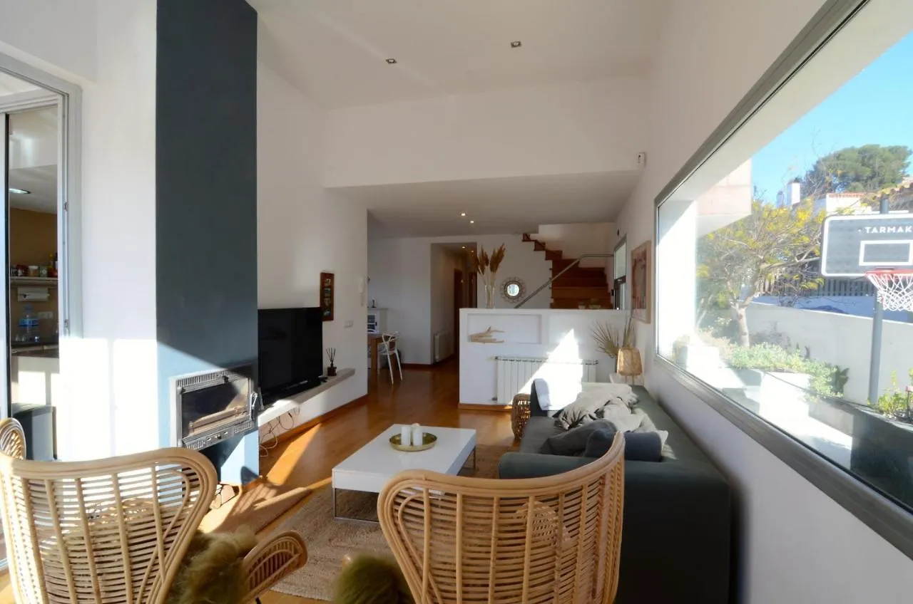 Ponent Villa L'Escala 0*,